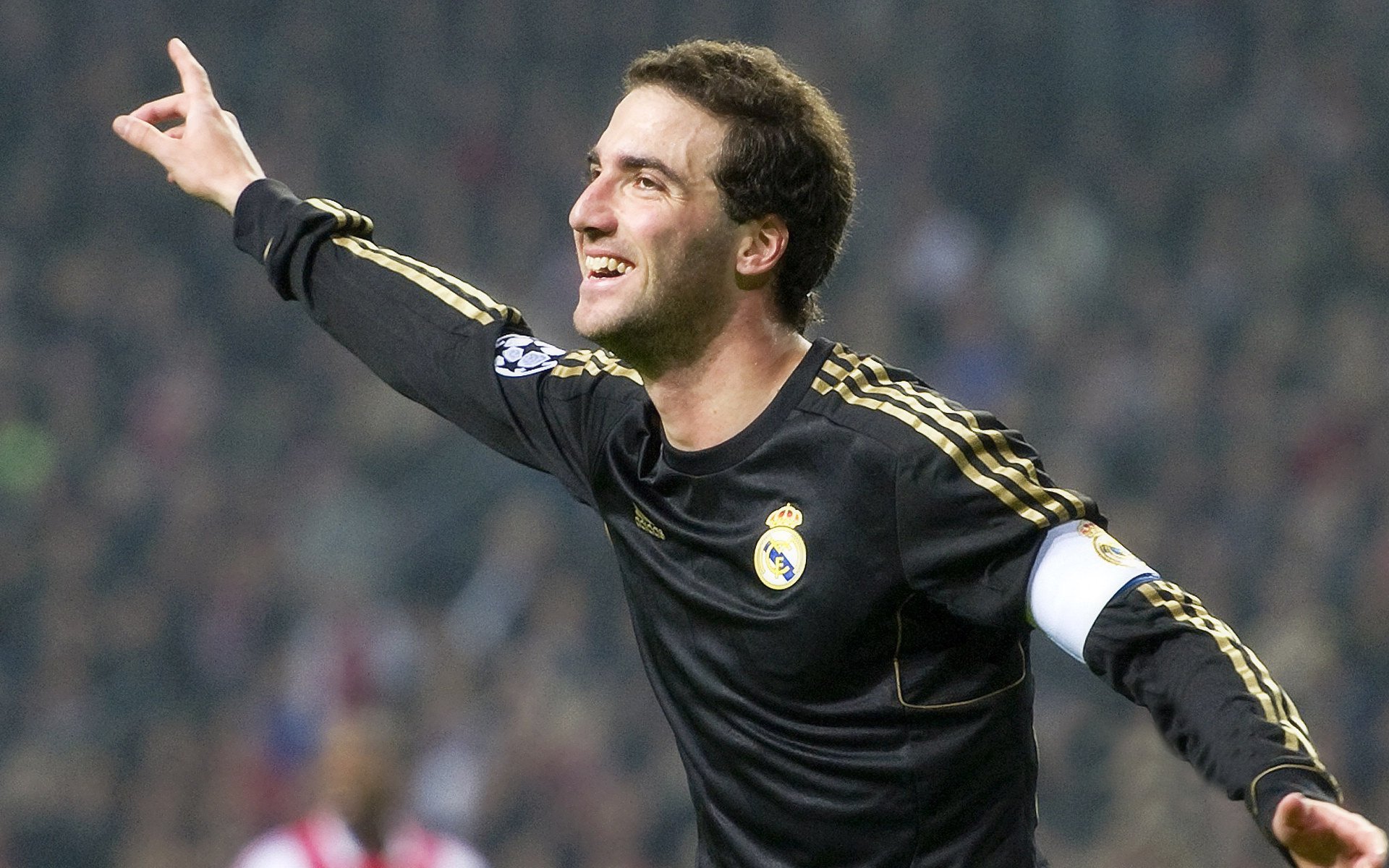 法甲比赛夜场,精彩进球和精彩扑救持续不断,法甲比赛足球