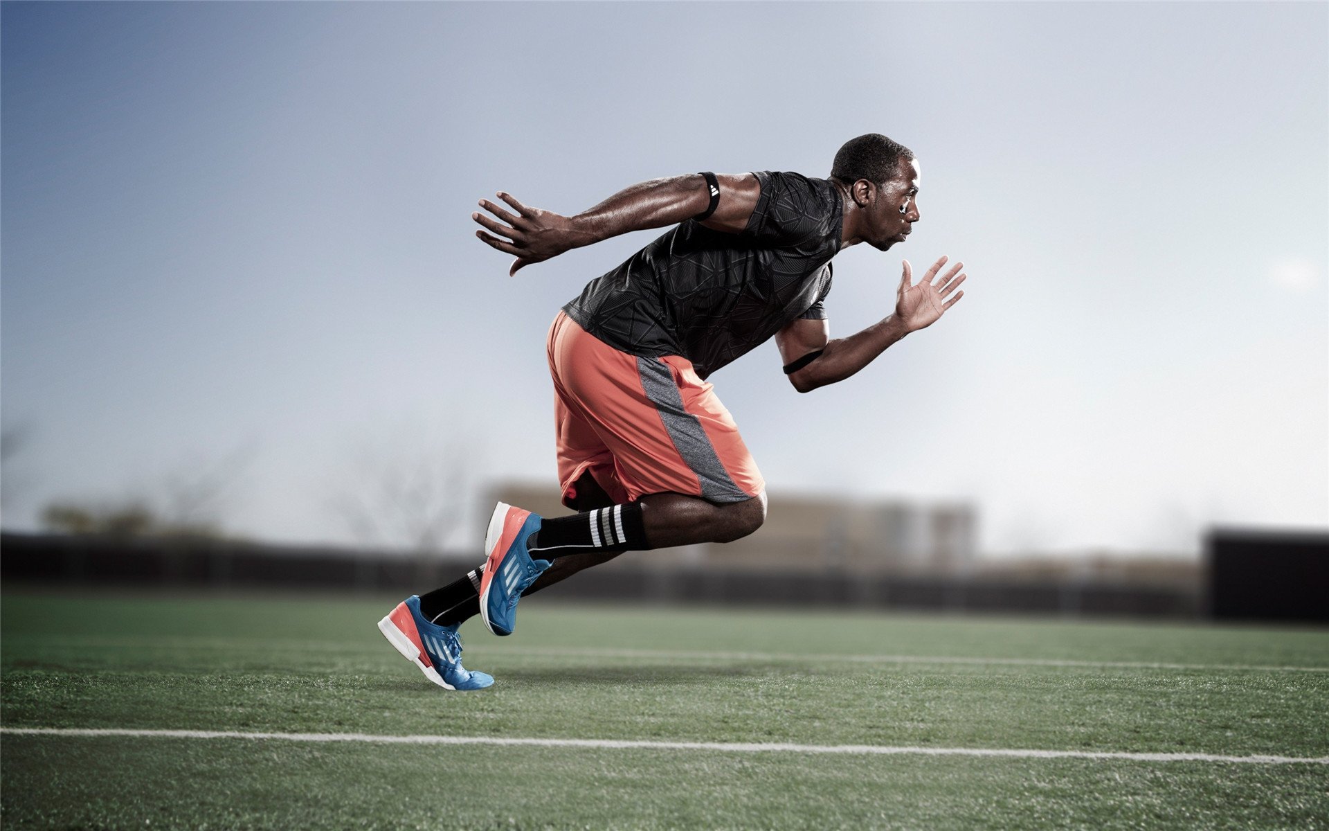 足坛传奇：梅西、C罗巅峰对决历历在目，c罗 梅西对决